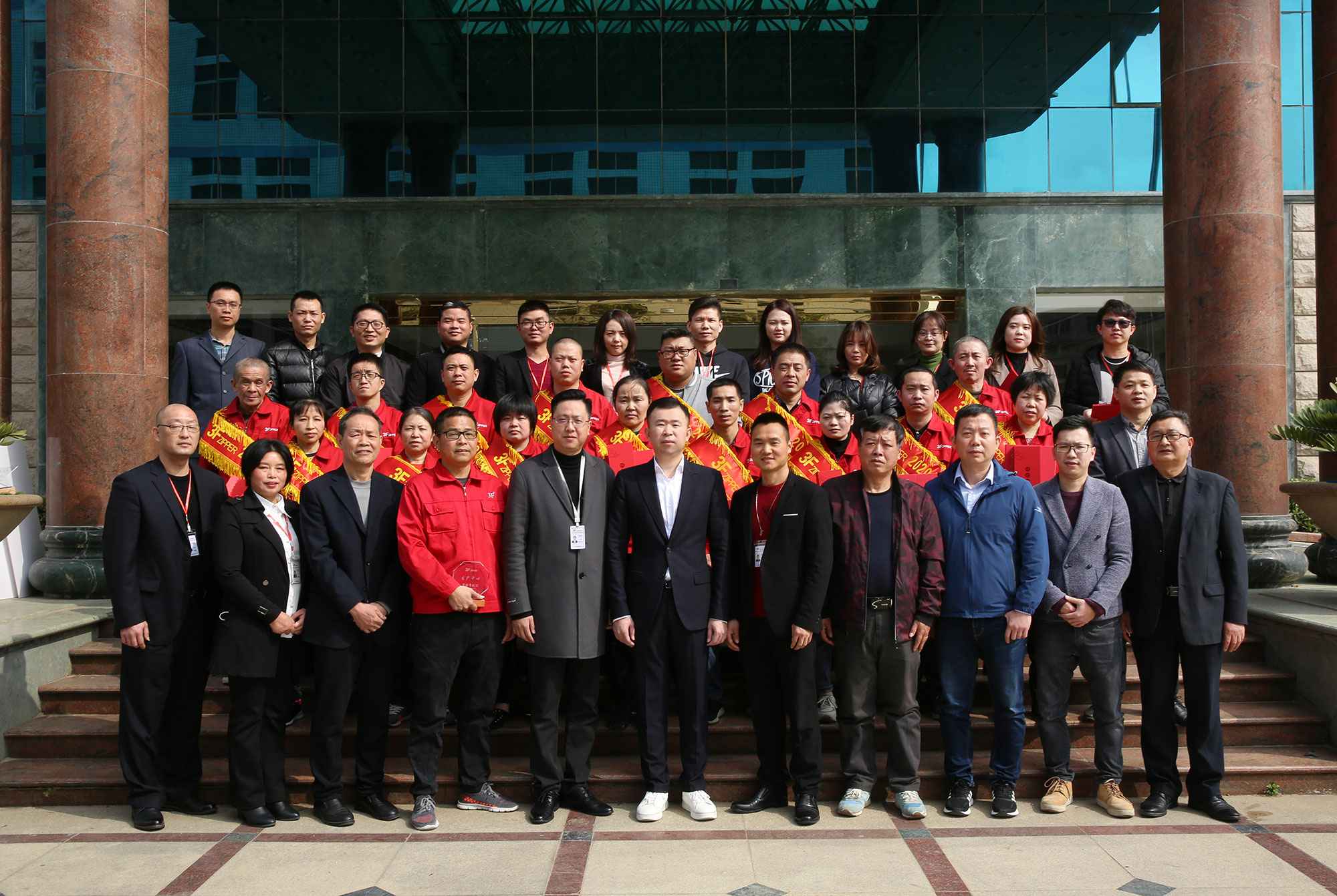 3F半岛手机站在线登入-半岛(中国)召开2020年度经营总结暨表彰大会